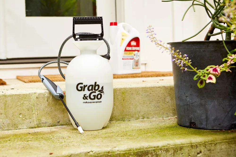 Grab & Go® 1-Gallon Sprayer Model 190502