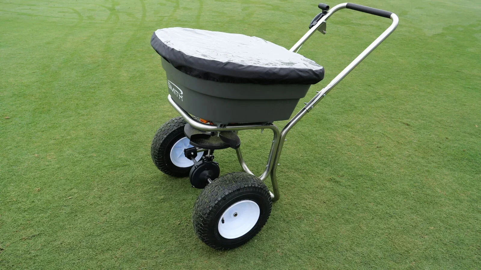 Smith™ SB-80SL 80 lb Stainless Steel Broadcast Push Spreader Model 190810, photo 2